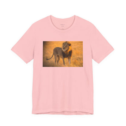 Lion Photography Tee — Majestic Male Lion Graphic T-Shirt