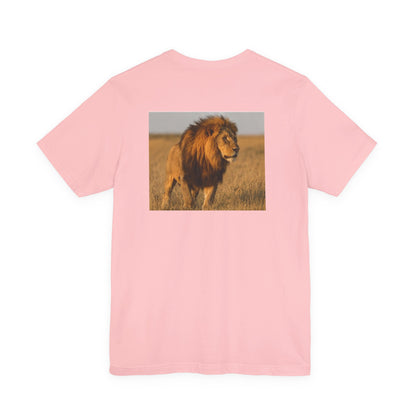Lion Photography Tee — Majestic Male Lion Graphic T-Shirt