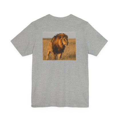 Lion Photography Tee — Majestic Male Lion Graphic T-Shirt
